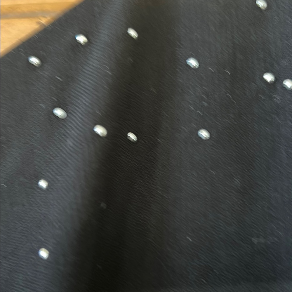 Silver studs and a beautiful laced backing Black Studded Shawl - Picture 13 of 14
